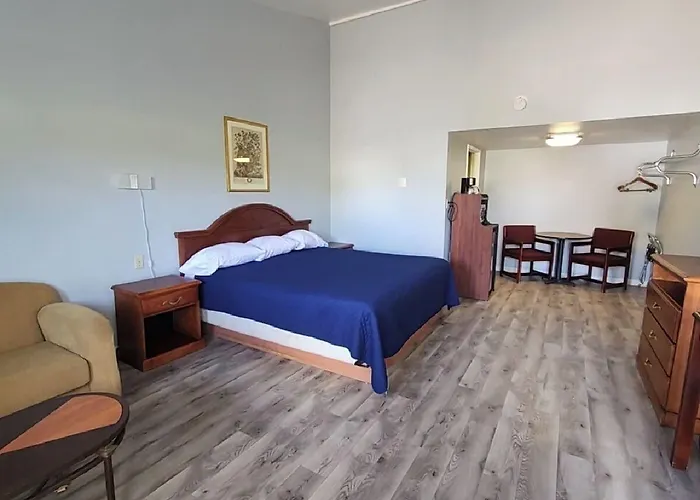 Welcome And Hotel Saint Johns